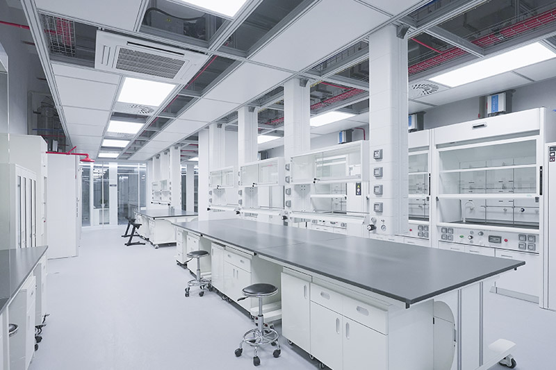 扎兰屯实验室革新：安全与科技的现代融合